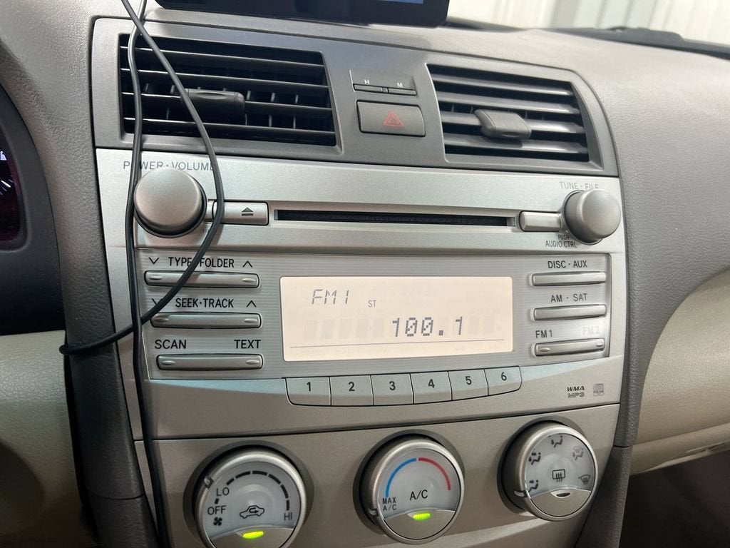 2010 Toyota Camry 4dr Sdn I4 Man (Natl)