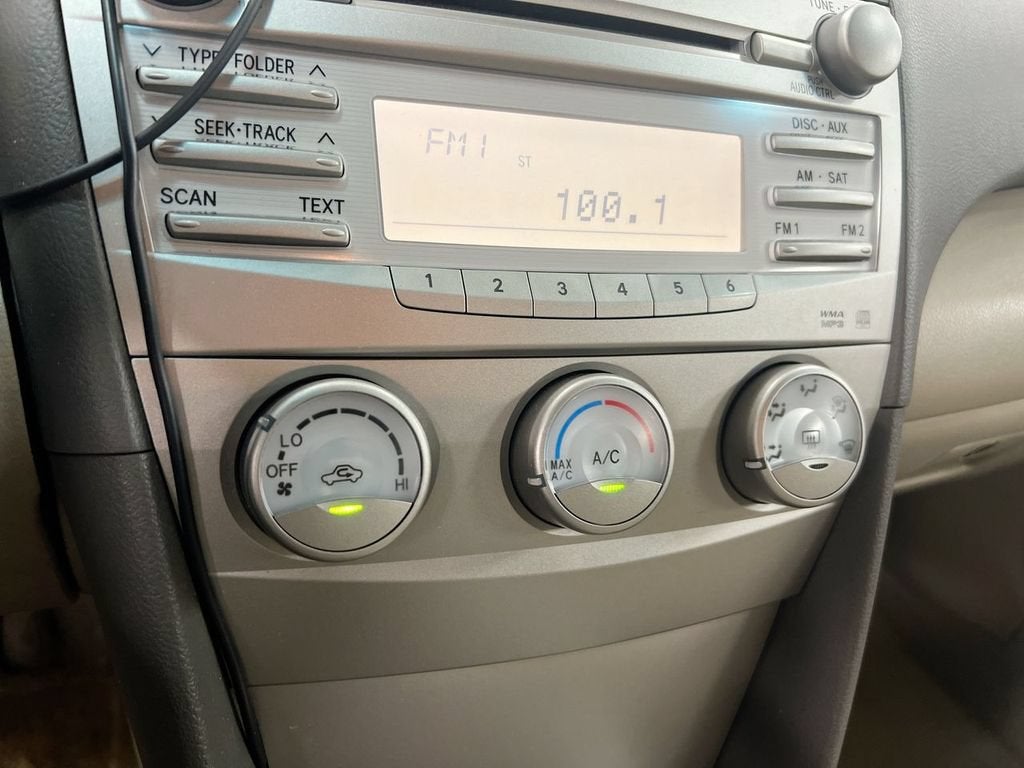 2010 Toyota Camry 4dr Sdn I4 Man (Natl)