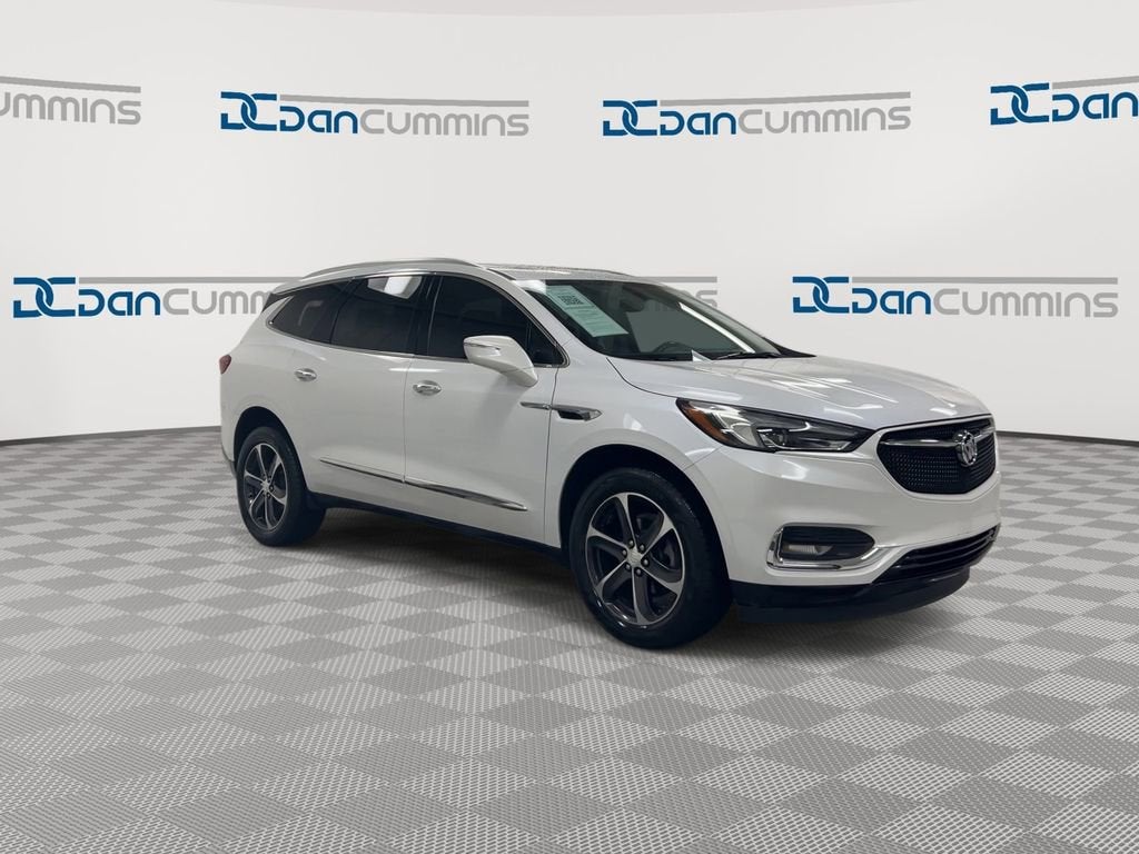 2020 Buick Enclave Essence