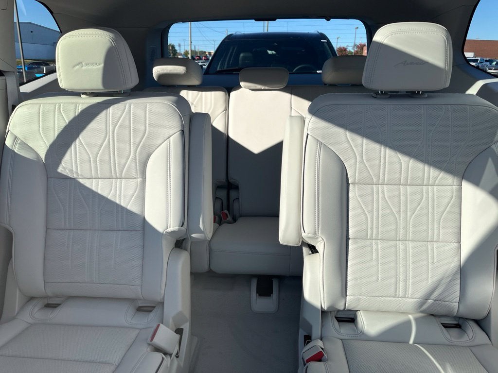 2027 Buick Enclave Avenir