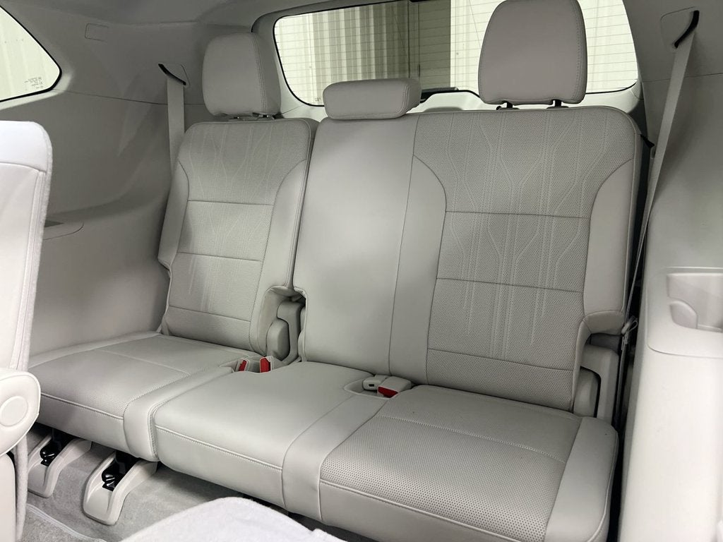 2027 Buick Enclave Avenir