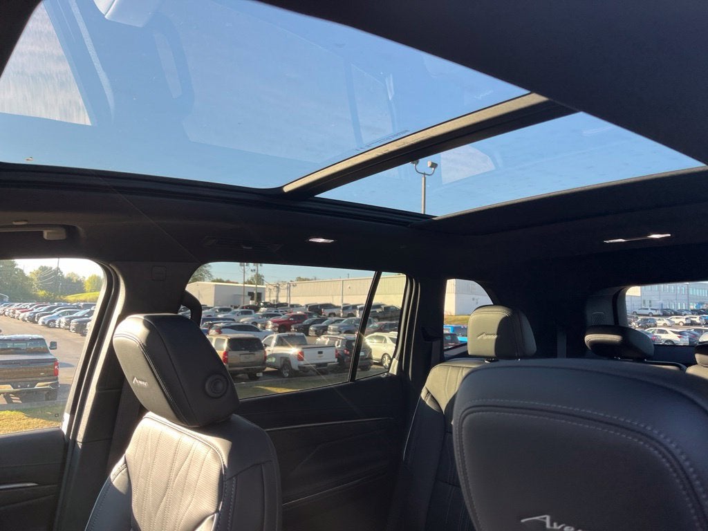2027 Buick Enclave Avenir