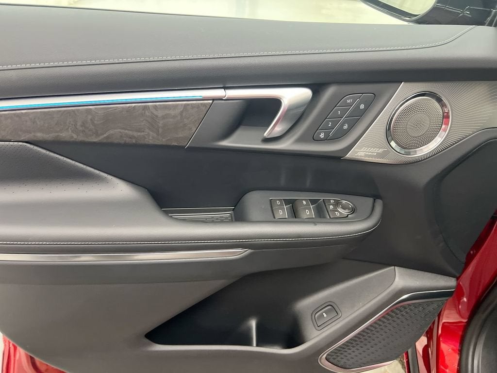 2027 Buick Enclave Avenir