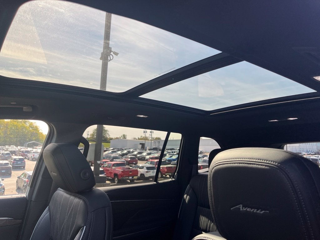 2027 Buick Enclave Avenir