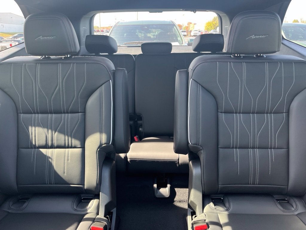 2027 Buick Enclave Avenir