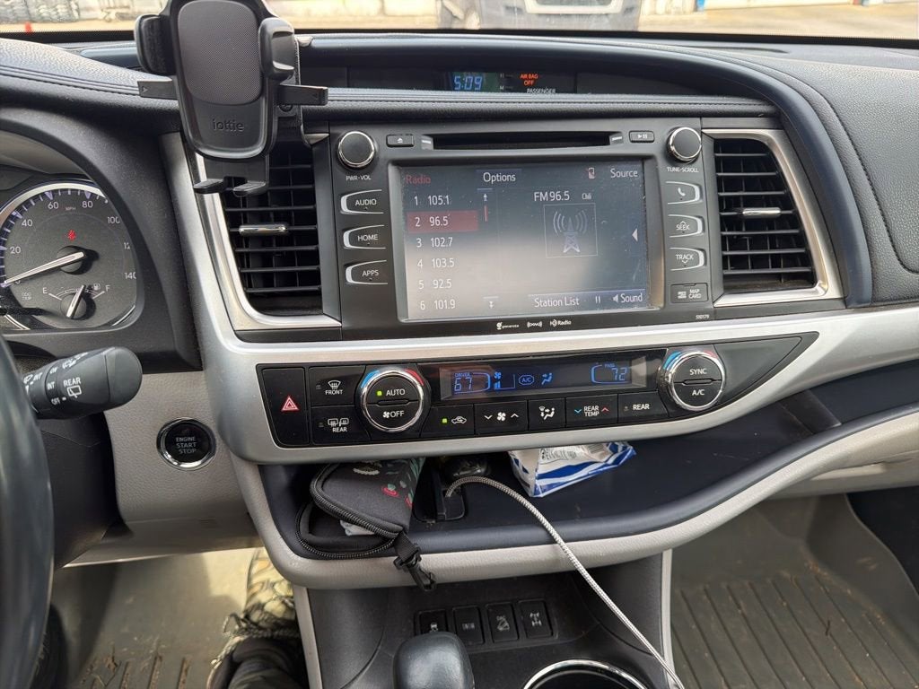 2018 Toyota Highlander SE