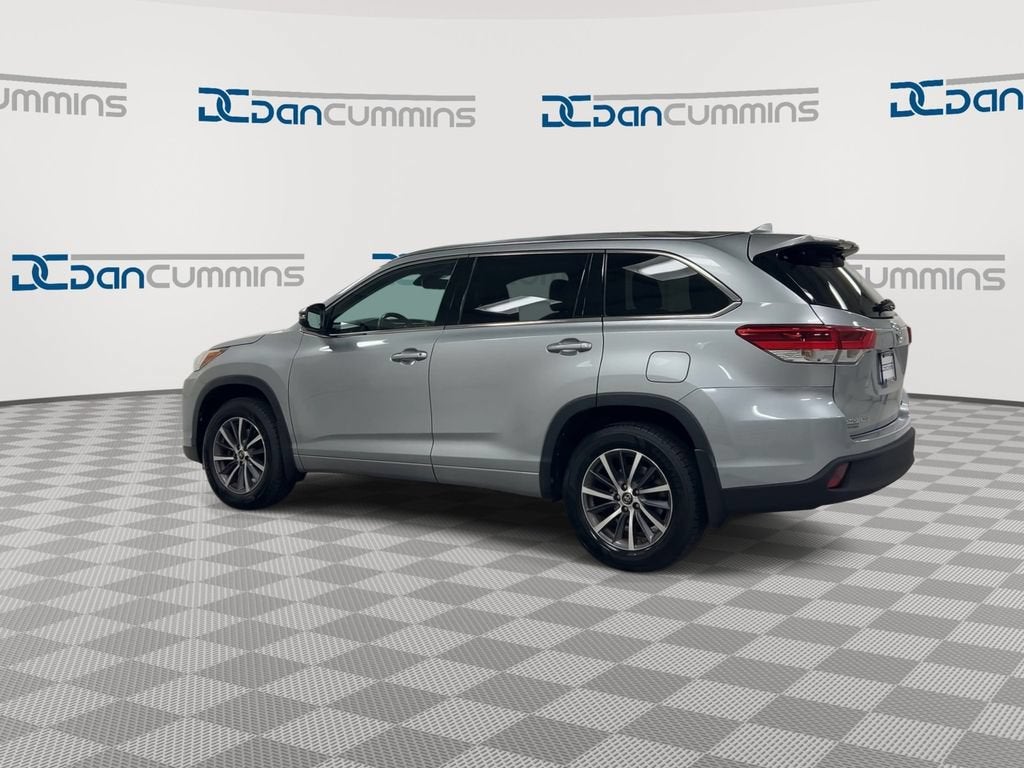 2018 Toyota Highlander SE