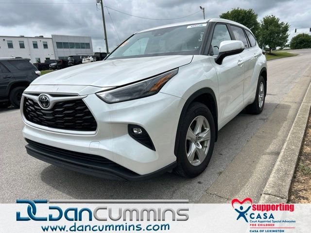 2025 Toyota Highlander LE