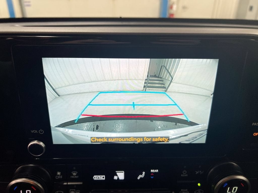 2025 Toyota Highlander LE