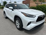 2025 Toyota Highlander LE