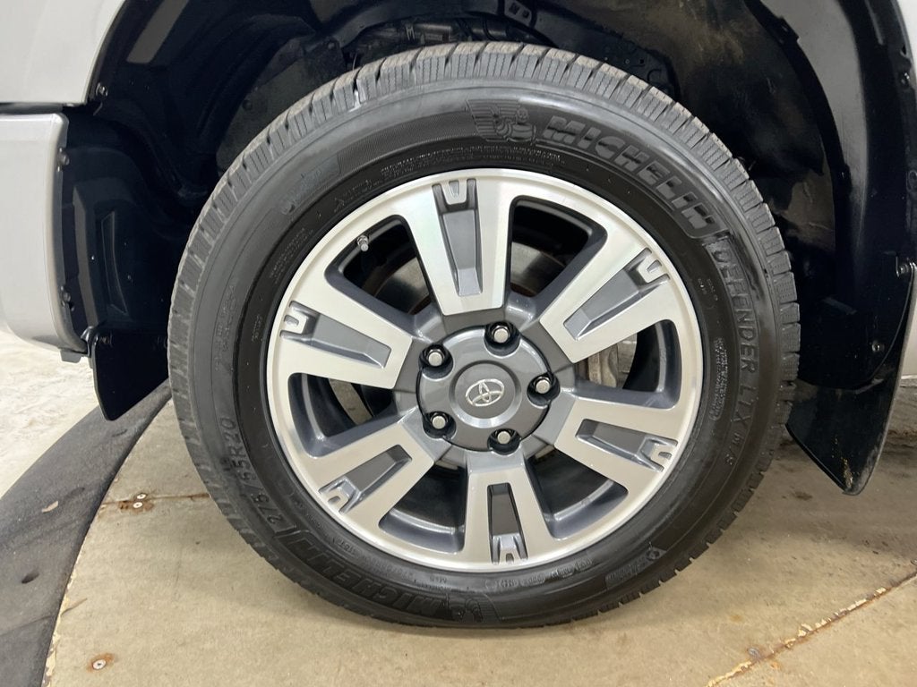 2018 Toyota Tundra 4WD SR5