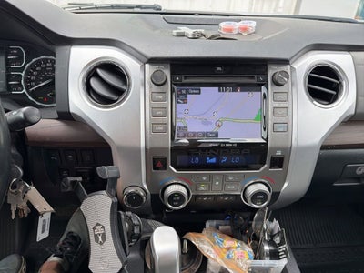 2018 Toyota Tundra 4WD SR5