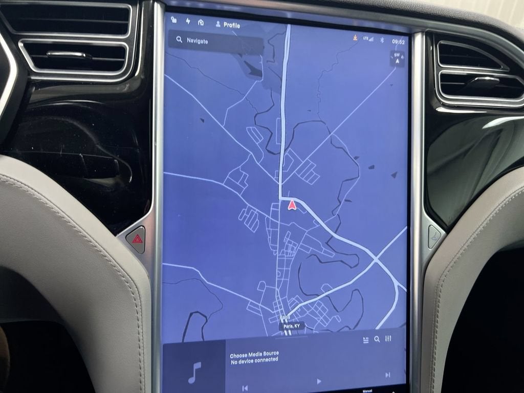 2015 Tesla Model S 85D