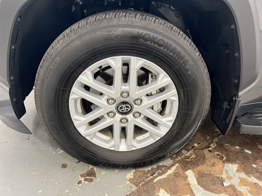 2025 Toyota Sequoia SR5