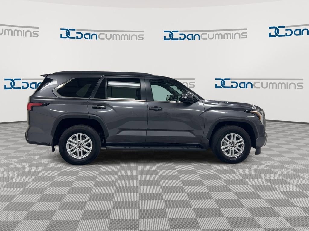 2025 Toyota Sequoia SR5