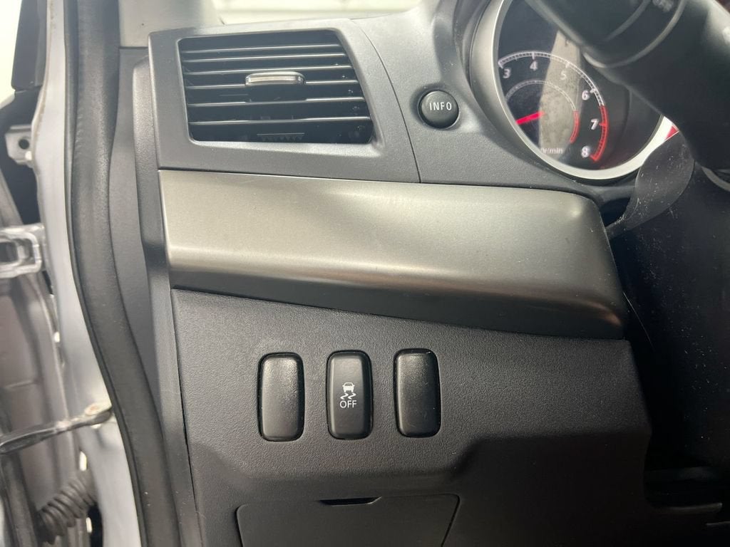 2013 Mitsubishi Lancer ES