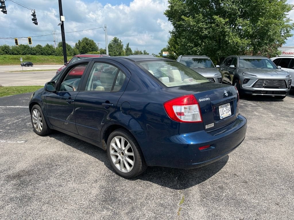 2011 Suzuki SX4 LE