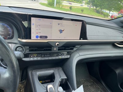 2023 Toyota Crown Platinum