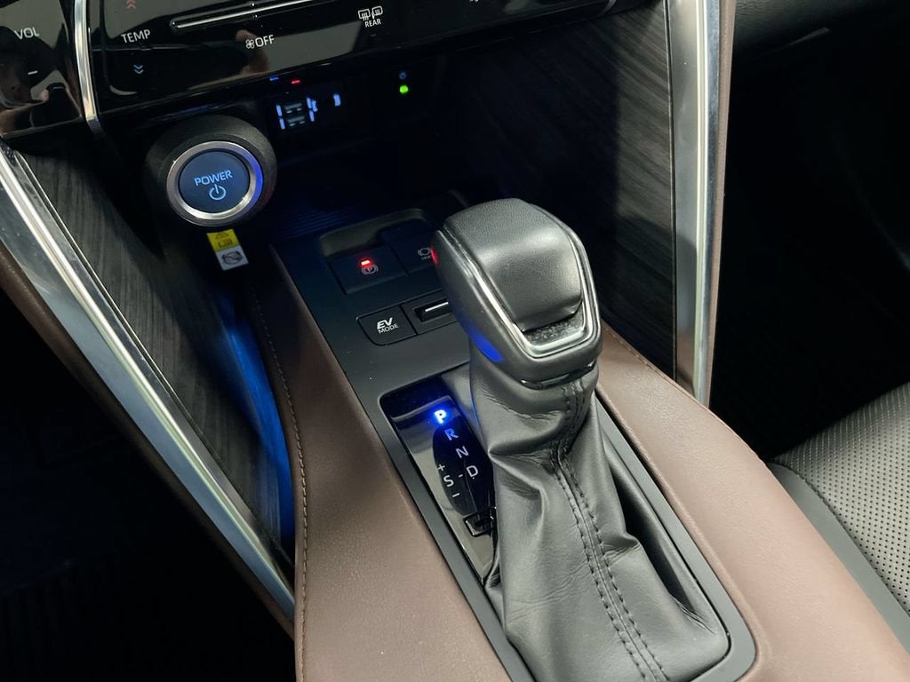 2022 Toyota Venza LE