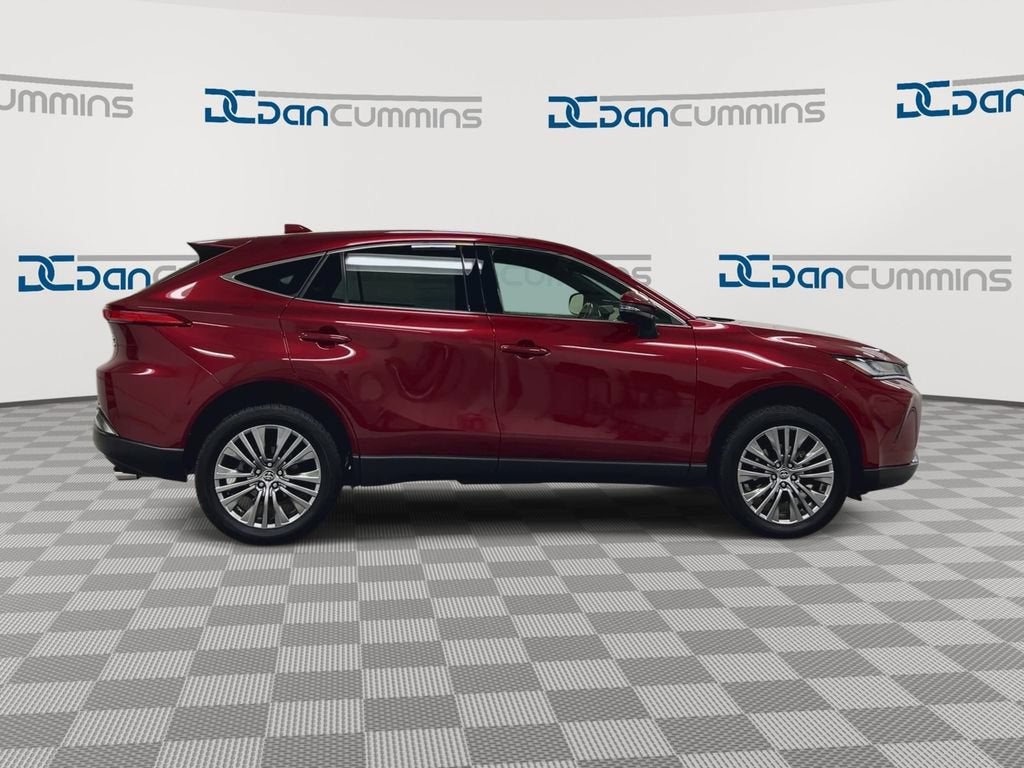 2022 Toyota Venza LE
