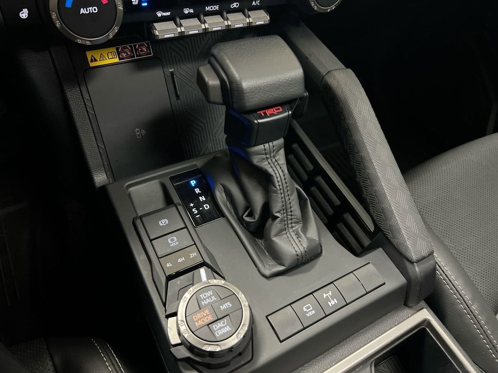 2025 Toyota 4Runner Hybrid TRD Off Road