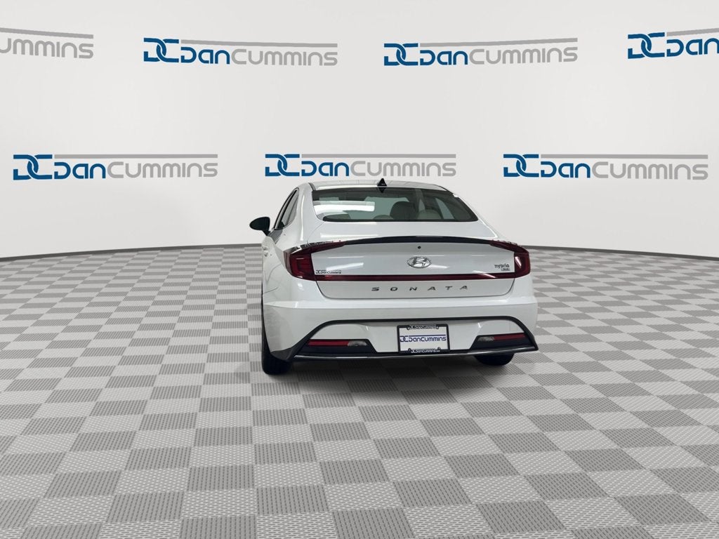 2022 Hyundai Sonata Hybrid Blue