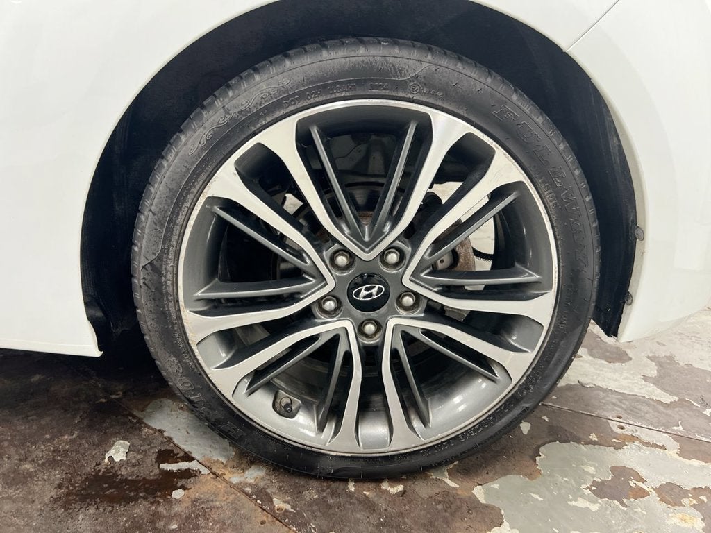 2016 Hyundai Veloster 3dr Cpe Man