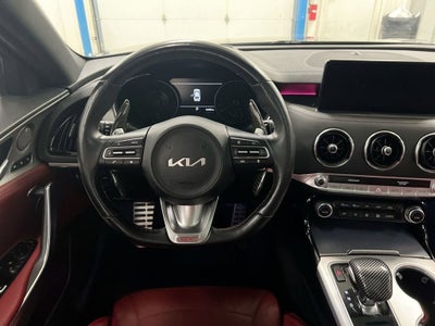 2022 Kia Stinger GT2