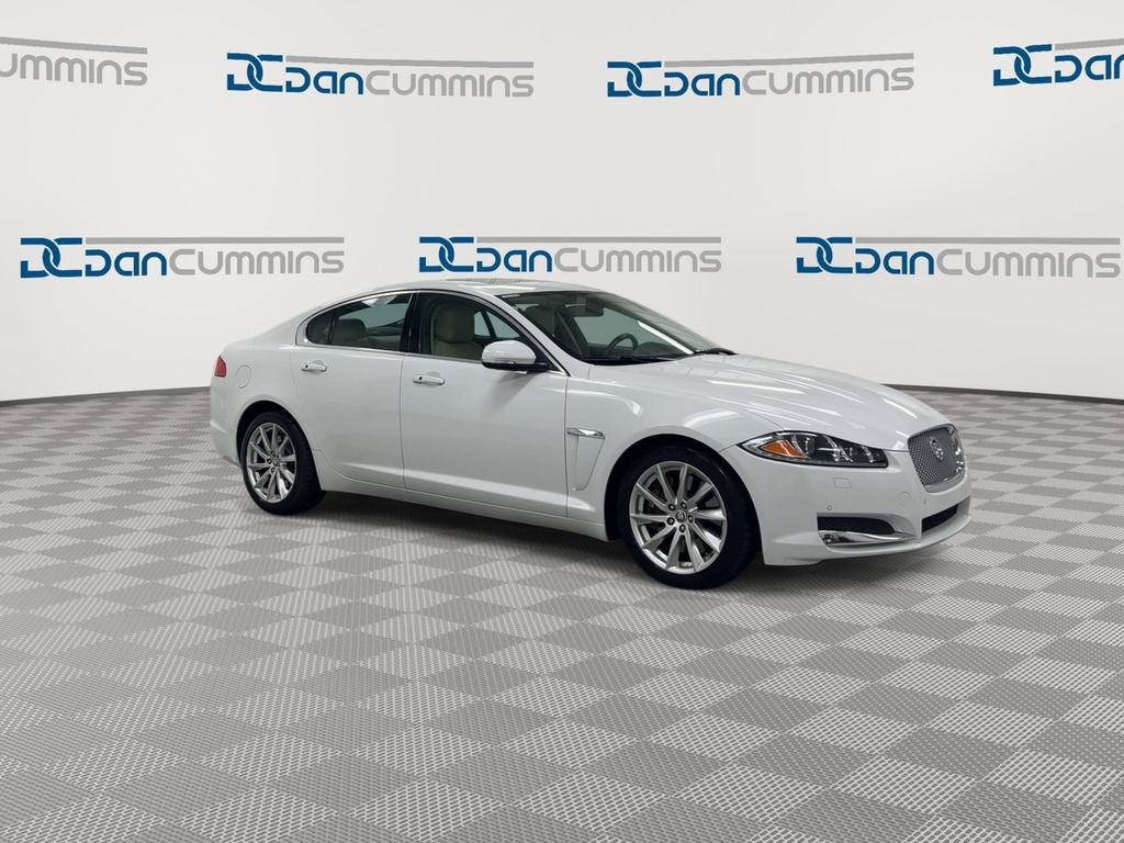 2012 Jaguar XF 4dr Sdn