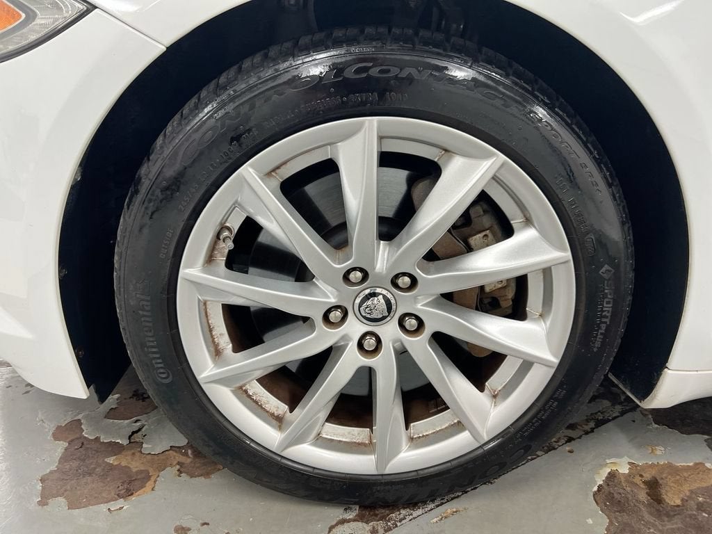 2012 Jaguar XF 4dr Sdn
