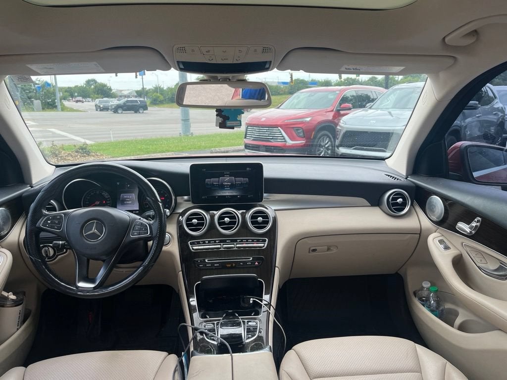 2017 Mercedes-Benz GLC GLC 300