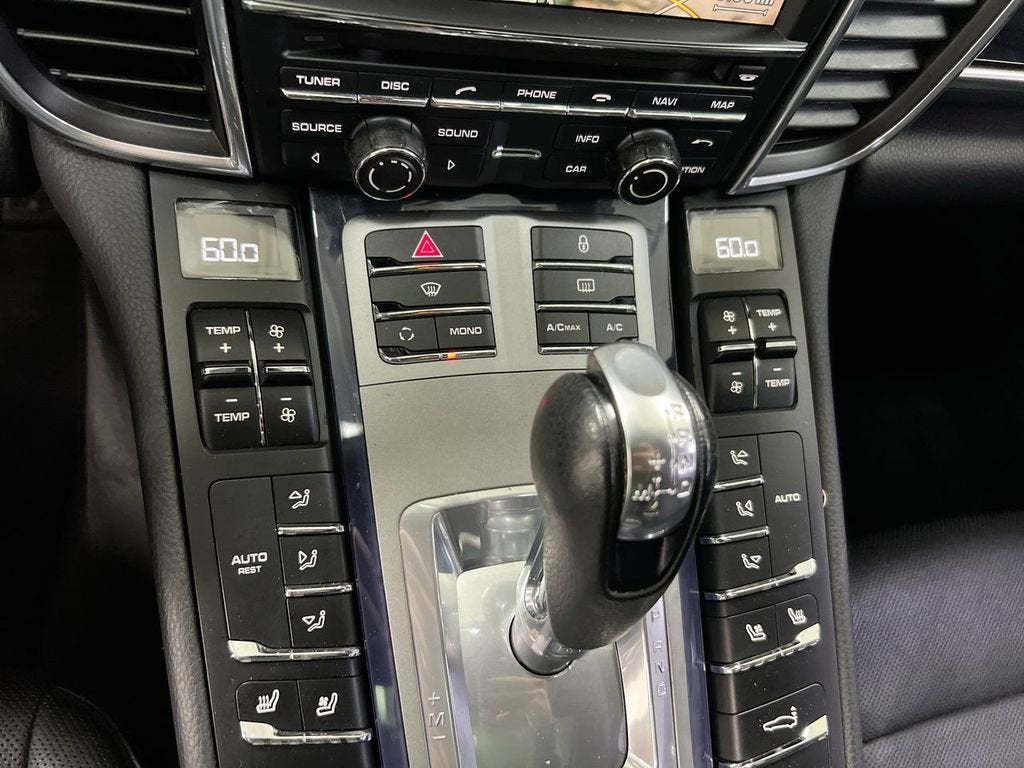 2011 Porsche Panamera 4dr HB