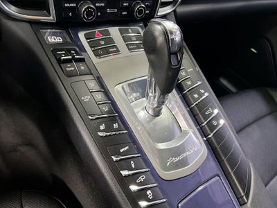 2011 Porsche Panamera 4dr HB