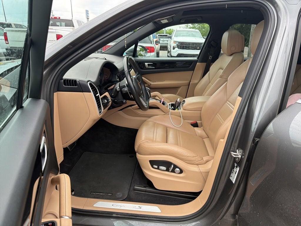 2020 Porsche Cayenne S