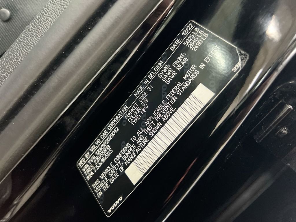 2023 Volvo XC40 Core