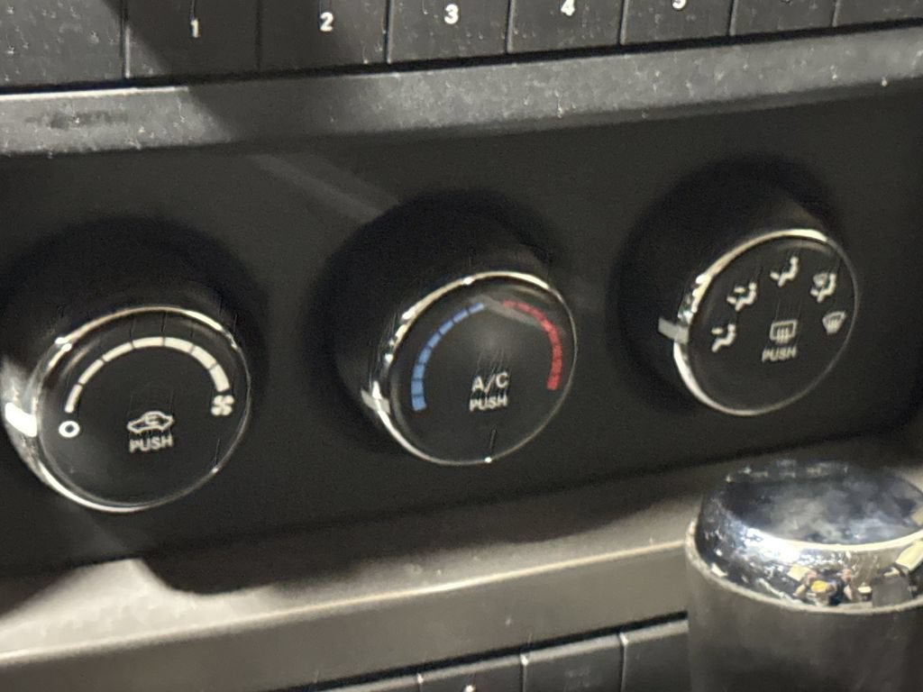 2012 Jeep Liberty Sport