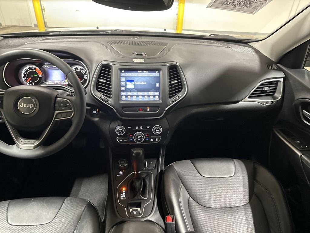 2022 Jeep Cherokee Latitude Lux