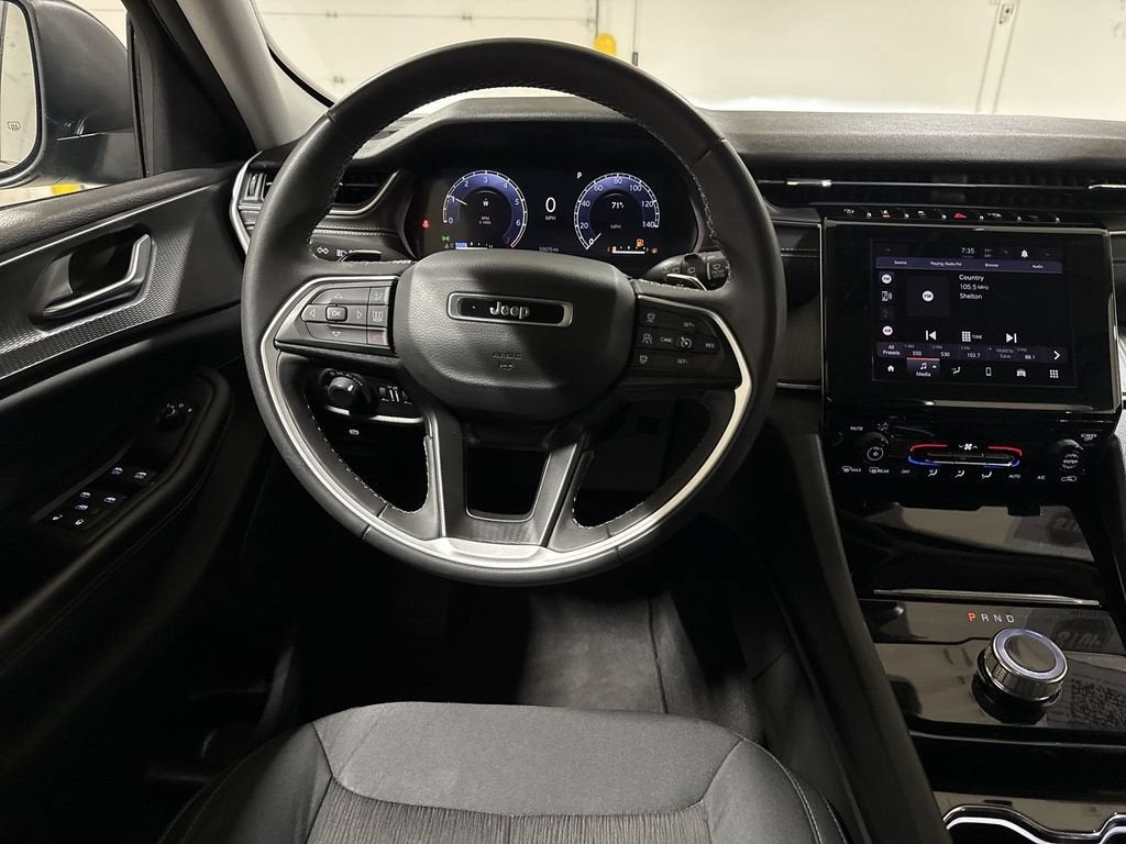 2023 Jeep Grand Cherokee Laredo