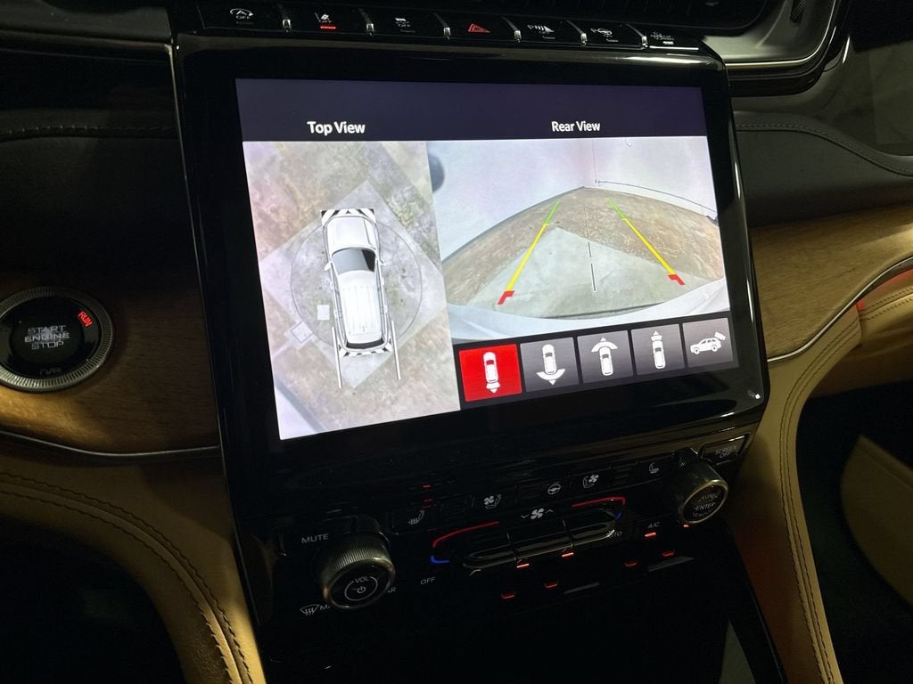 2023 Jeep Grand Cherokee L Summit Reserve