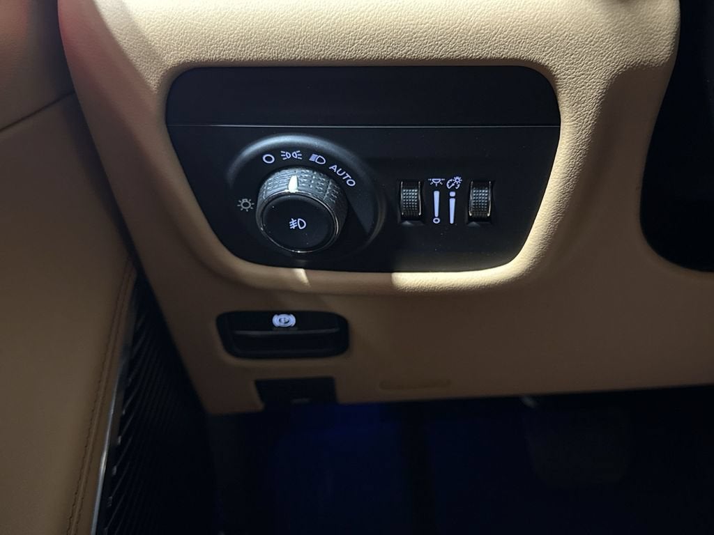 2023 Jeep Grand Cherokee L Summit Reserve