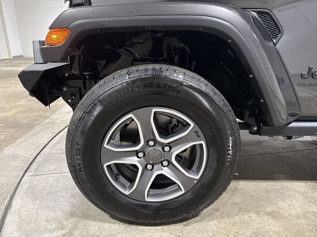 2021 Jeep Gladiator Willys