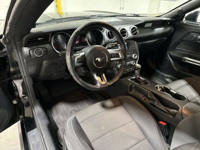 2016 Ford Mustang V6
