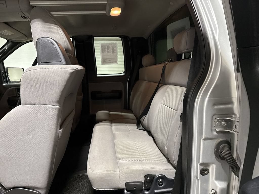 2005 Ford F-150 XLT