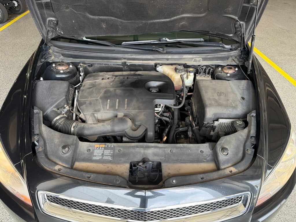 2011 Chevrolet Malibu LT w/1LT