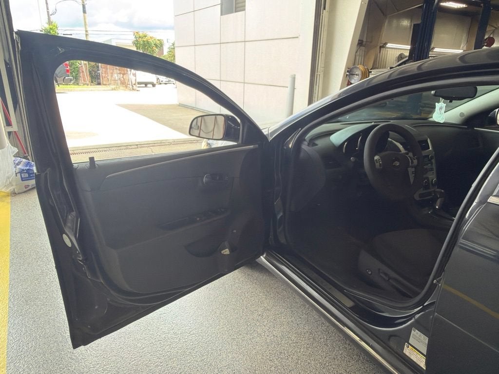 2011 Chevrolet Malibu LT w/1LT