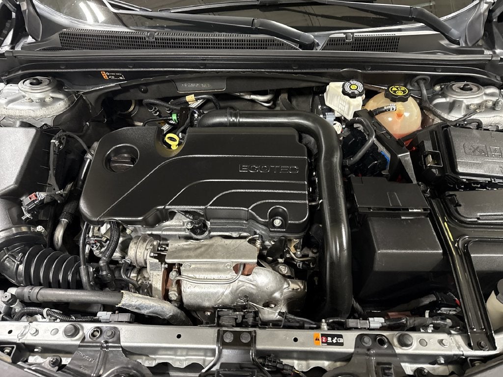 2023 Chevrolet Malibu LS