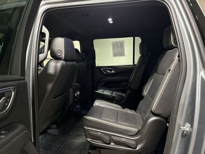 2022 GMC Yukon XL SLT