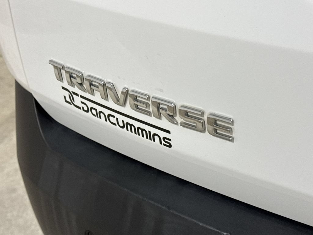 2018 Chevrolet Traverse LT Cloth