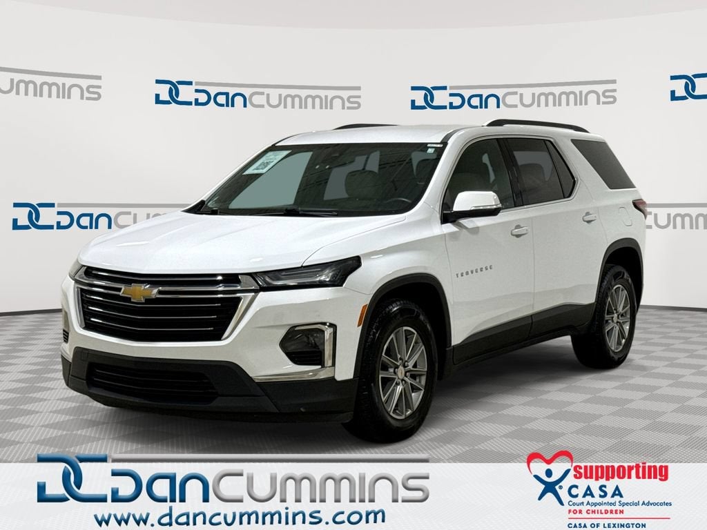 2023 Chevrolet Traverse LT Cloth