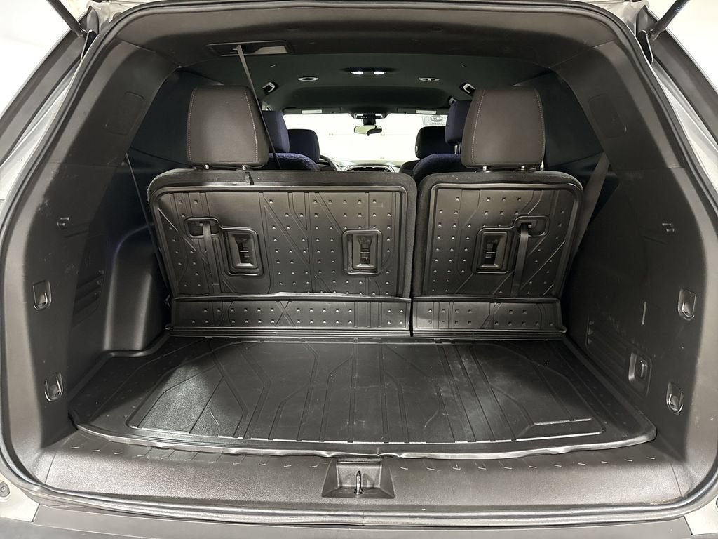 2023 Chevrolet Traverse 2FL